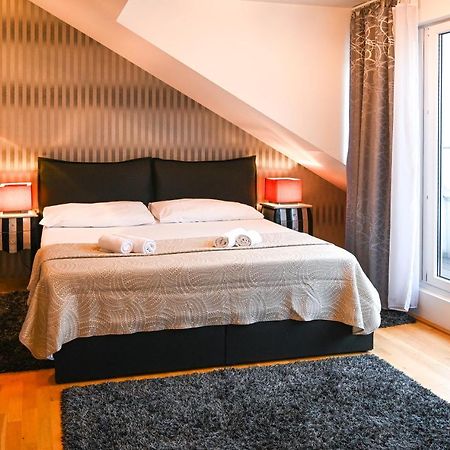 Royal Residence Leopoldstadt Vienna Luaran gambar