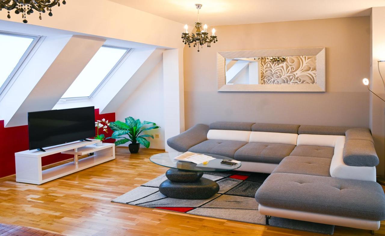 Royal Residence Leopoldstadt Vienna Luaran gambar